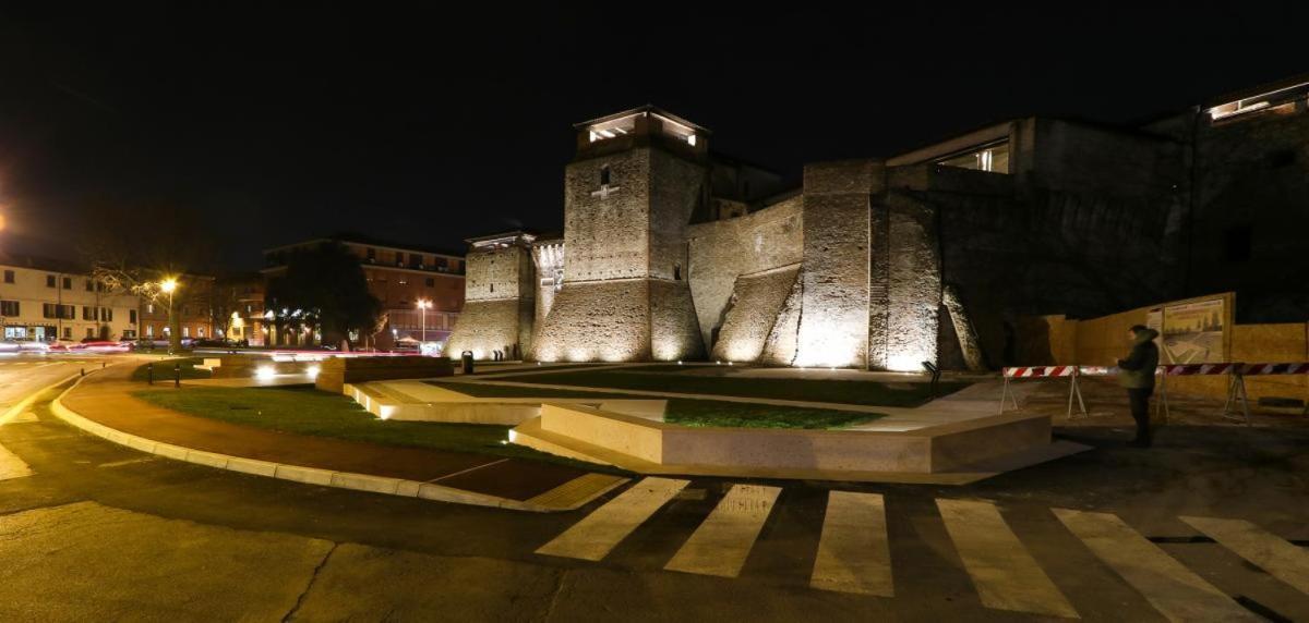 Hotel Giulio Cesare Rimini Bagian luar foto